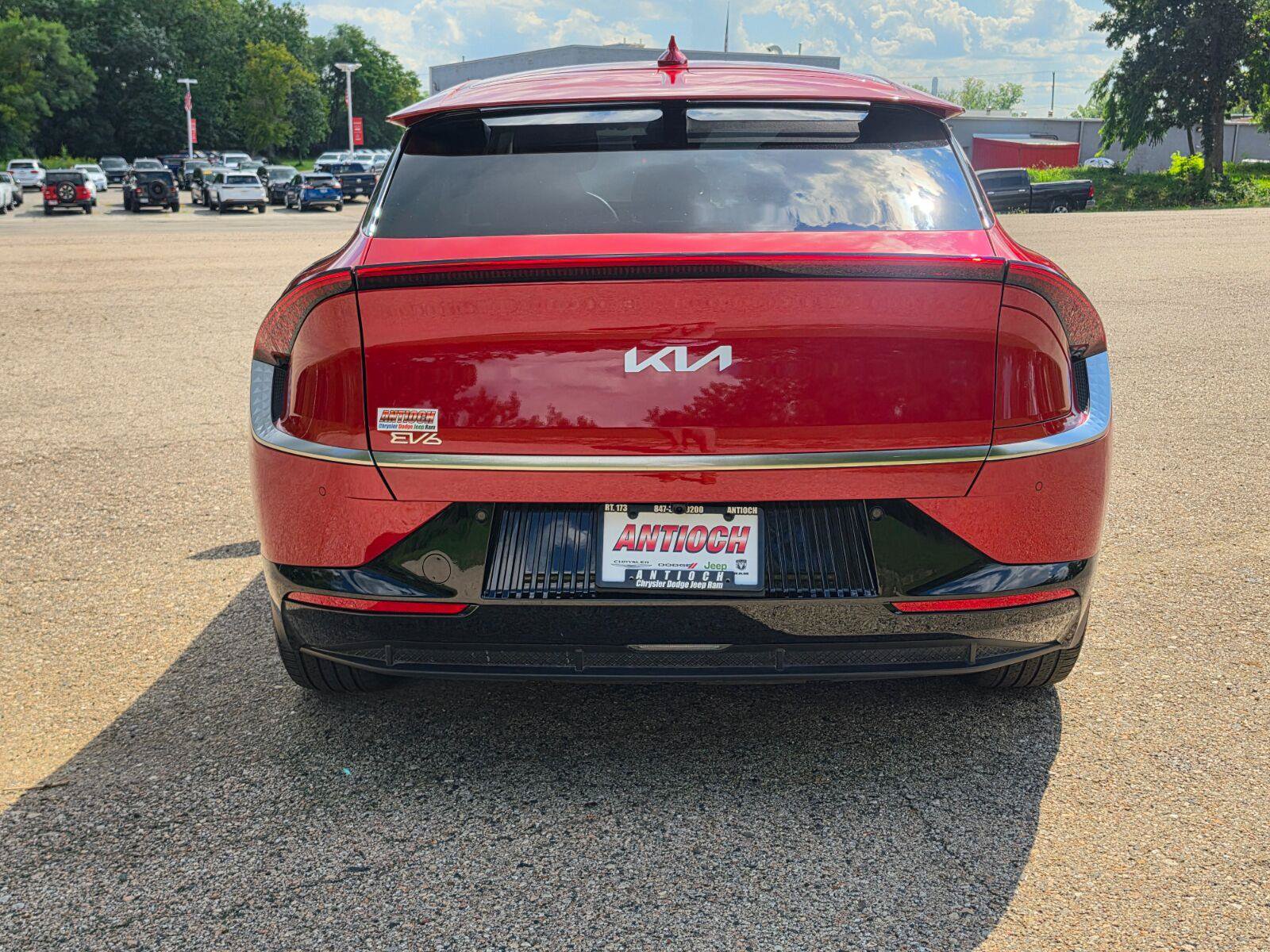 Used 2024 Kia EV6 Wind w/ Wind Technology Package AWD/4WD image 10