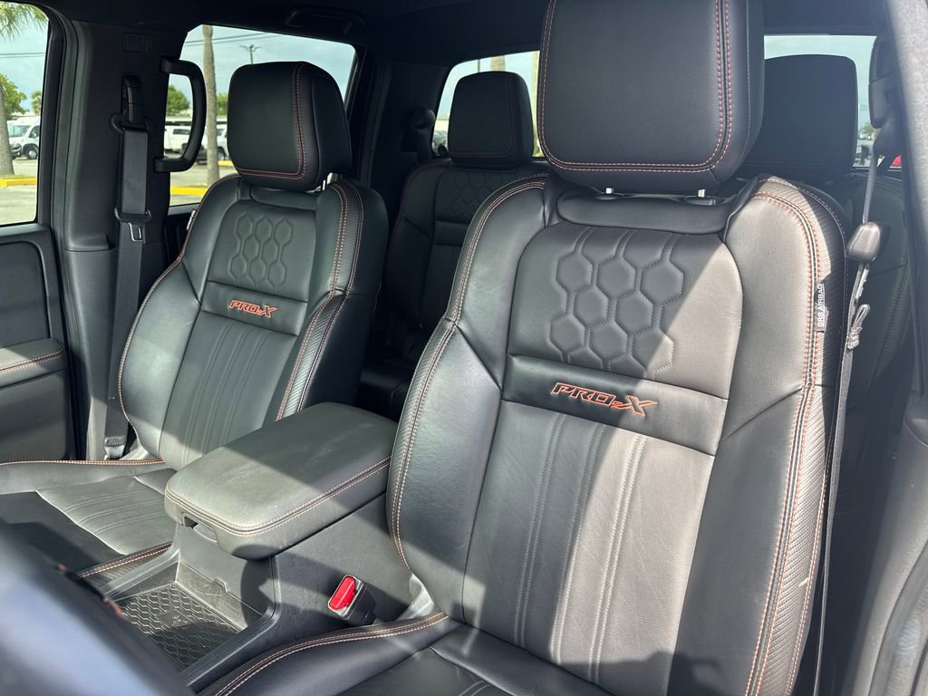 Used 2024 Nissan Frontier Pro-X w/ Pro Premium Package RWD image 13