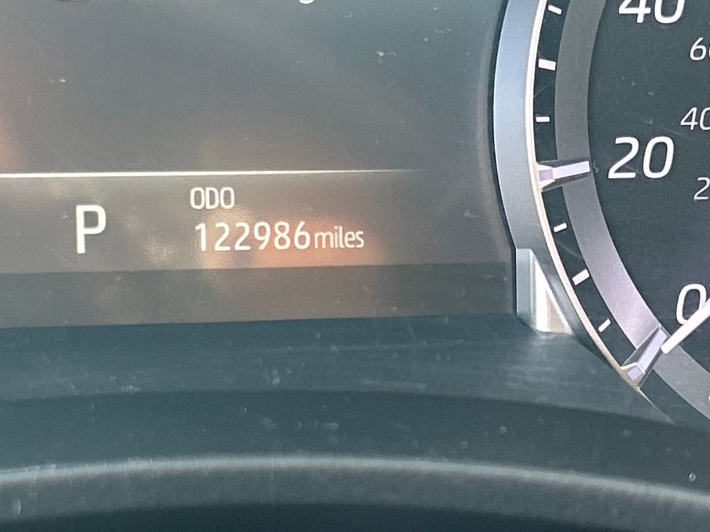 Used 2024 Toyota Highlander XSE image 25