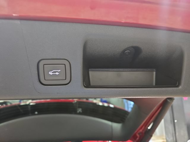 New 2026 Chevrolet Equinox EV LT FWD image 16