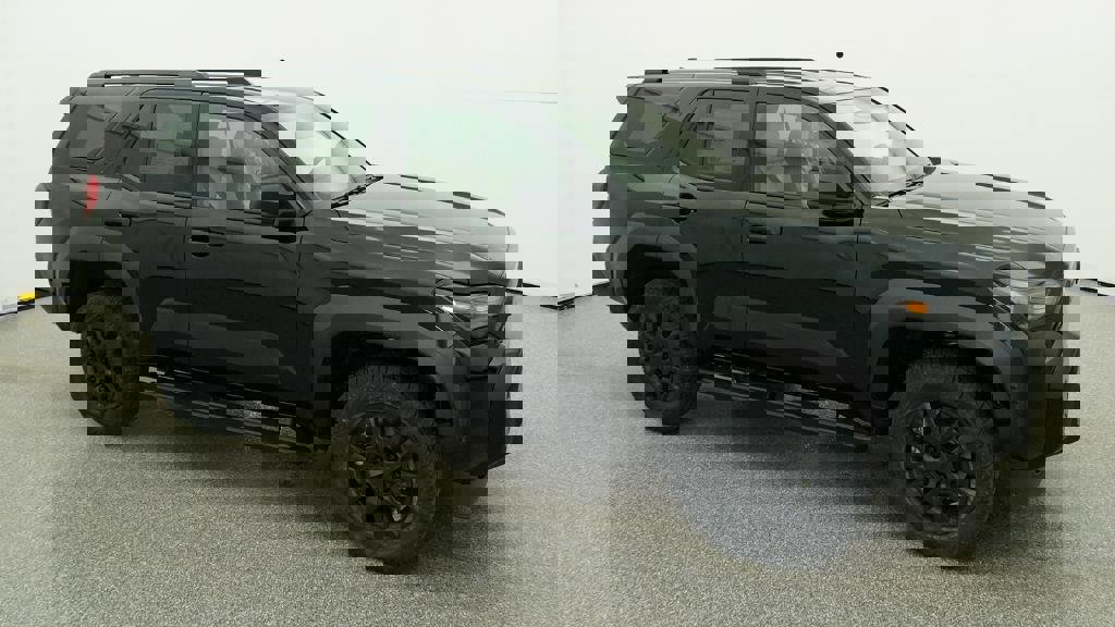 New 2026 Toyota 4Runner SR5 AWD/4WD image 3