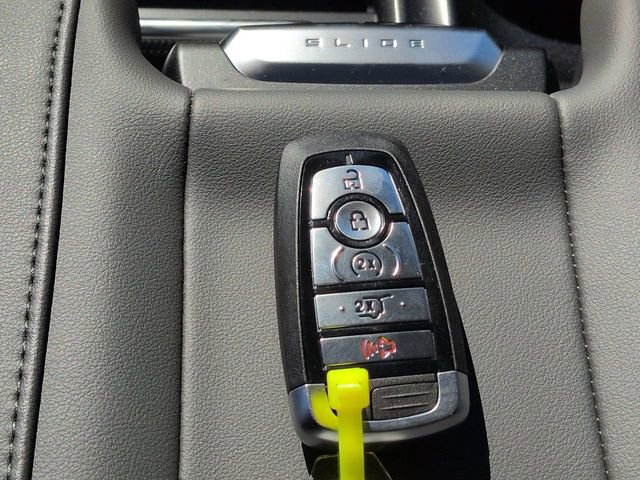 New 2026 Ford Expedition Active image 34