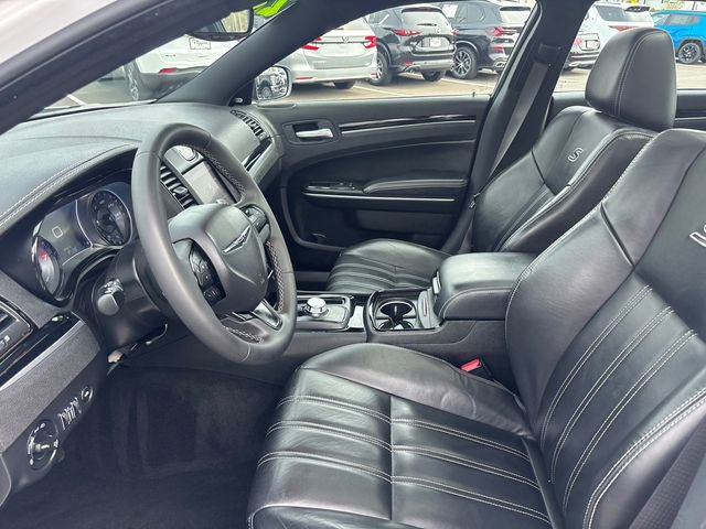 Used 2023 Chrysler 300 S RWD image 6
