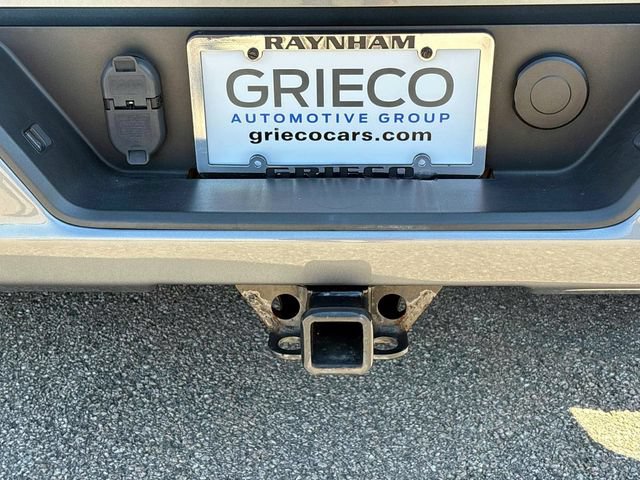 Used 2021 Chevrolet Silverado 1500 Custom w/ Safety Confidence Package AWD/4WD image 32