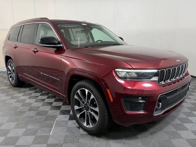 Used 2022 Jeep Grand Cherokee L Overland w/ Luxury Tech Group IV AWD/4WD image 10