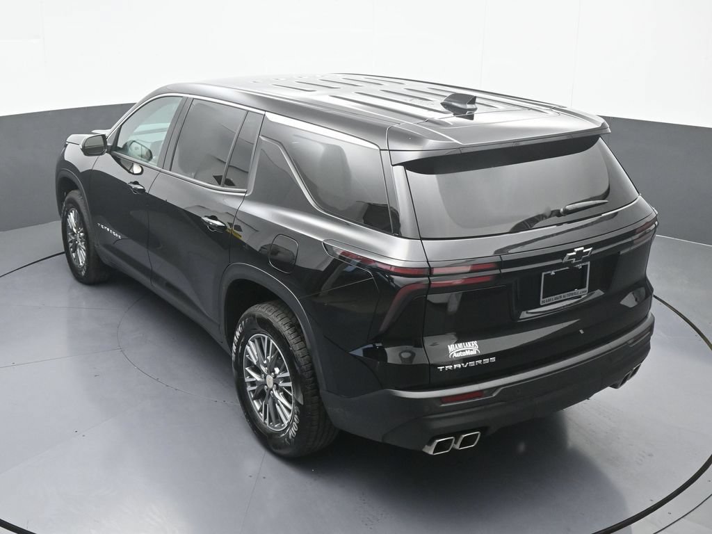 Used 2024 Chevrolet Traverse LS FWD image 58