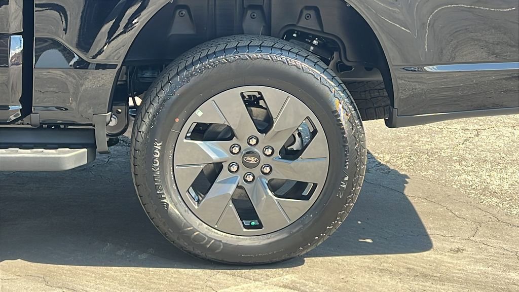New 2025 Ford F150 Lightning Flash image 5