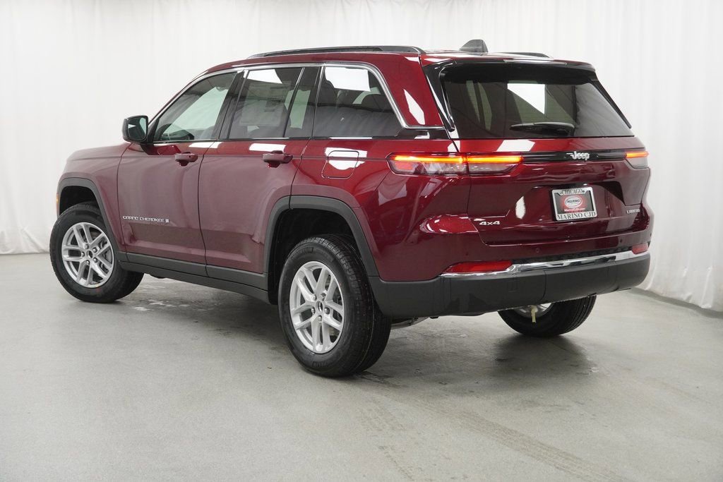 New 2026 Jeep Grand Cherokee Laredo image 13