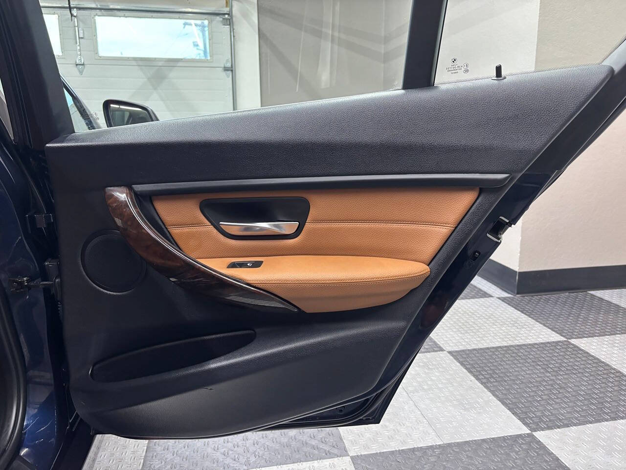 Used 2014 BMW 328i xDrive Sedan AWD/4WD image 20