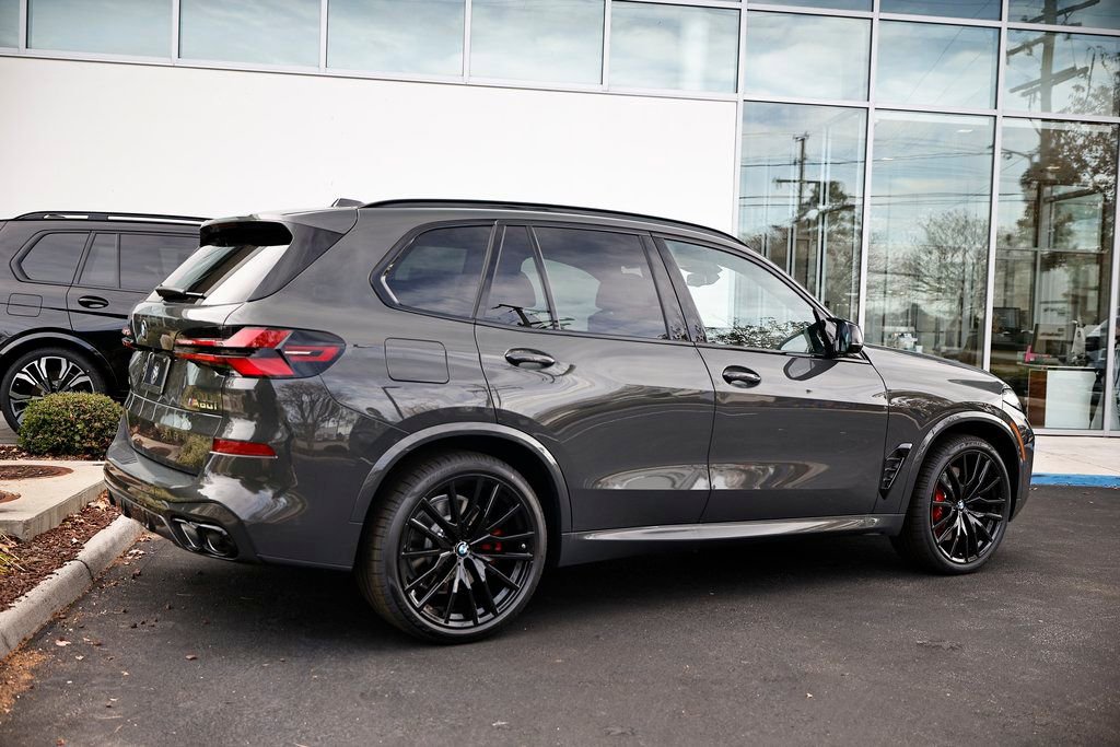 New 2026 BMW X5 M60i w/ Climate Comfort Package image 7