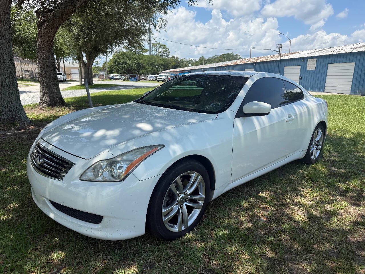 Used 2009 INFINITI G37 Journey w/ Premium Pkg