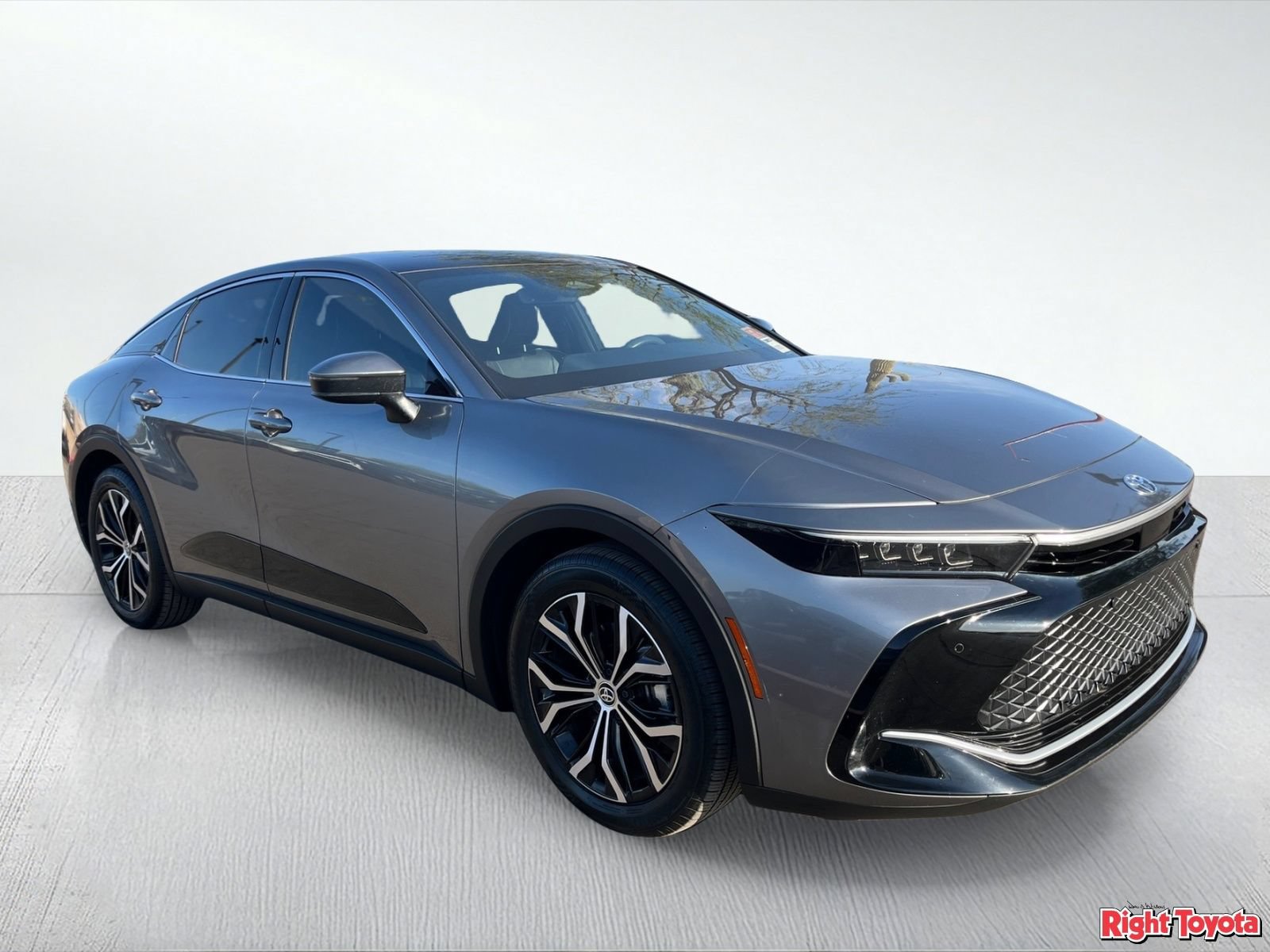 Certified 2023 Toyota Crown AWD/4WD image 9