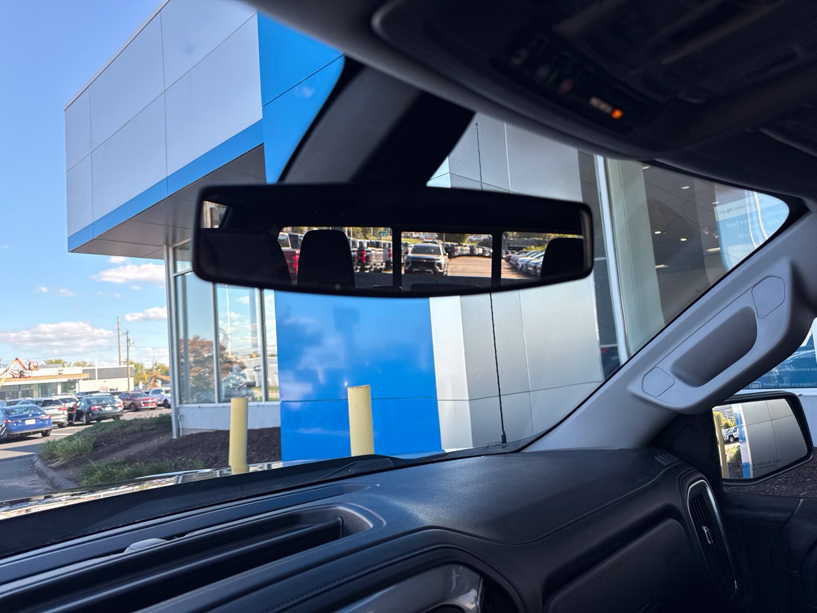 Used 2020 Chevrolet Silverado 1500 RST w/ All-Star Edition AWD/4WD image 30