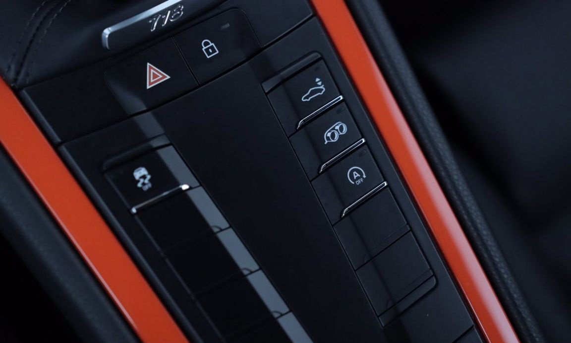 Used 2019 Porsche 718 Cayman S RWD image 17