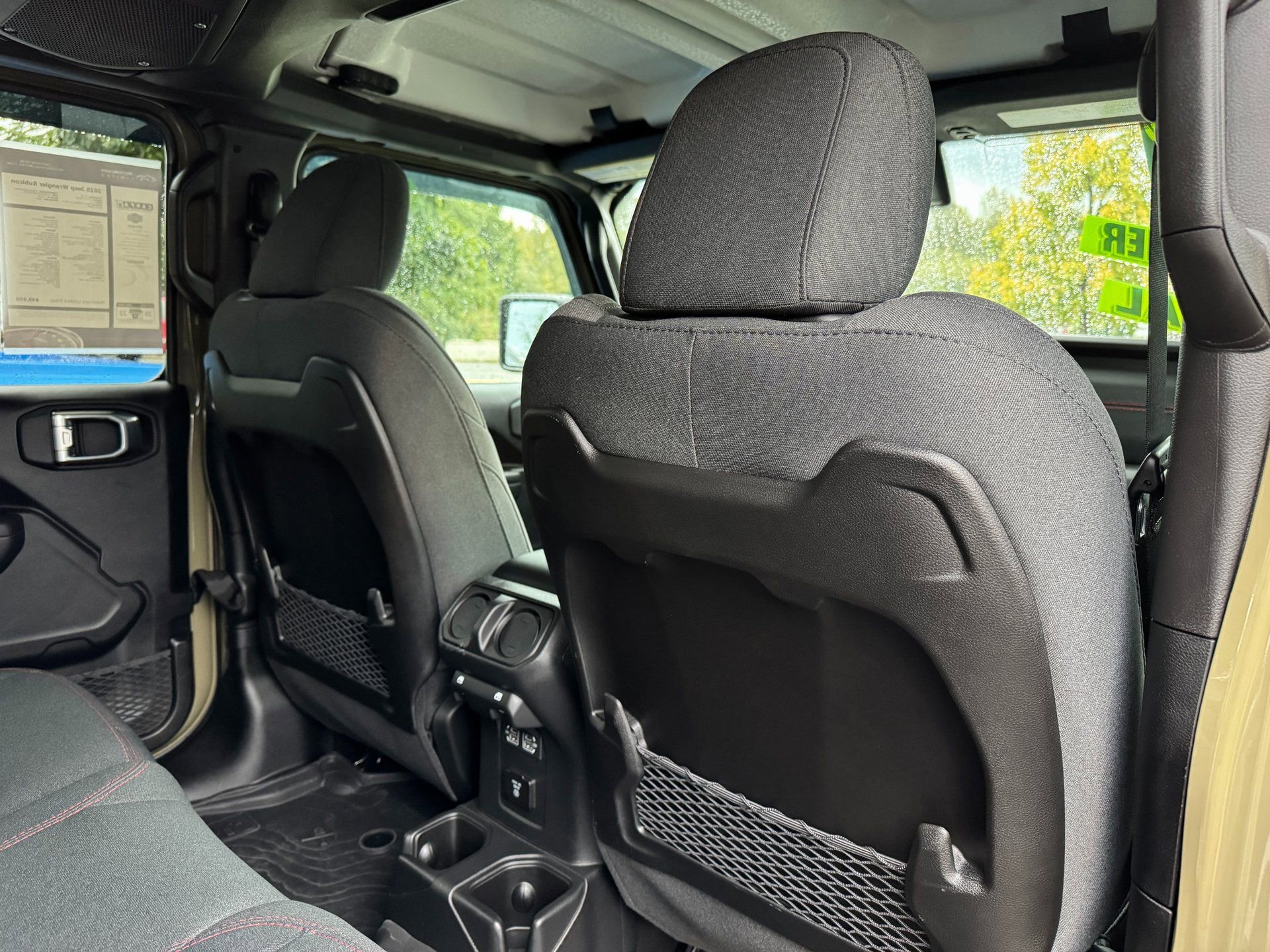 Used 2025 Jeep Wrangler Unlimited Rubicon w/ Safety Group image 19