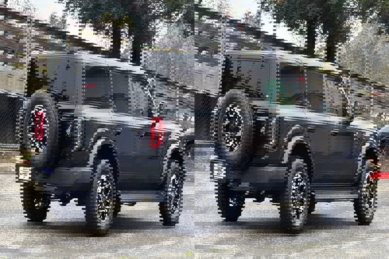 Certified 2025 Ford Bronco Outer Banks image 4