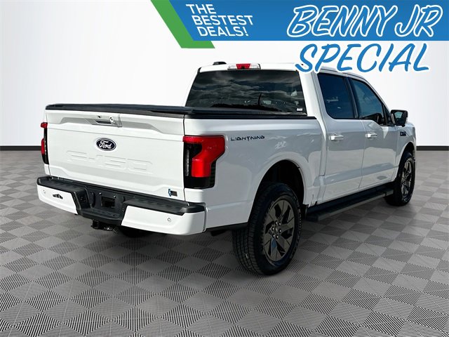 Used 2025 Ford F150 Lightning Flash image 5
