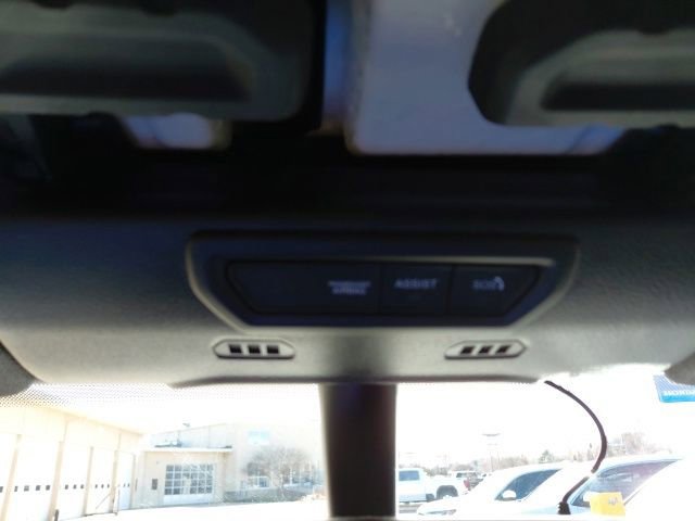 Used 2023 Jeep Wrangler Unlimited Sahara w/ Cold Weather Group image 22