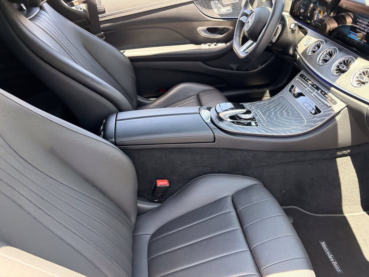 Used 2023 Mercedes-Benz E 450 4MATIC Cabriolet image 11