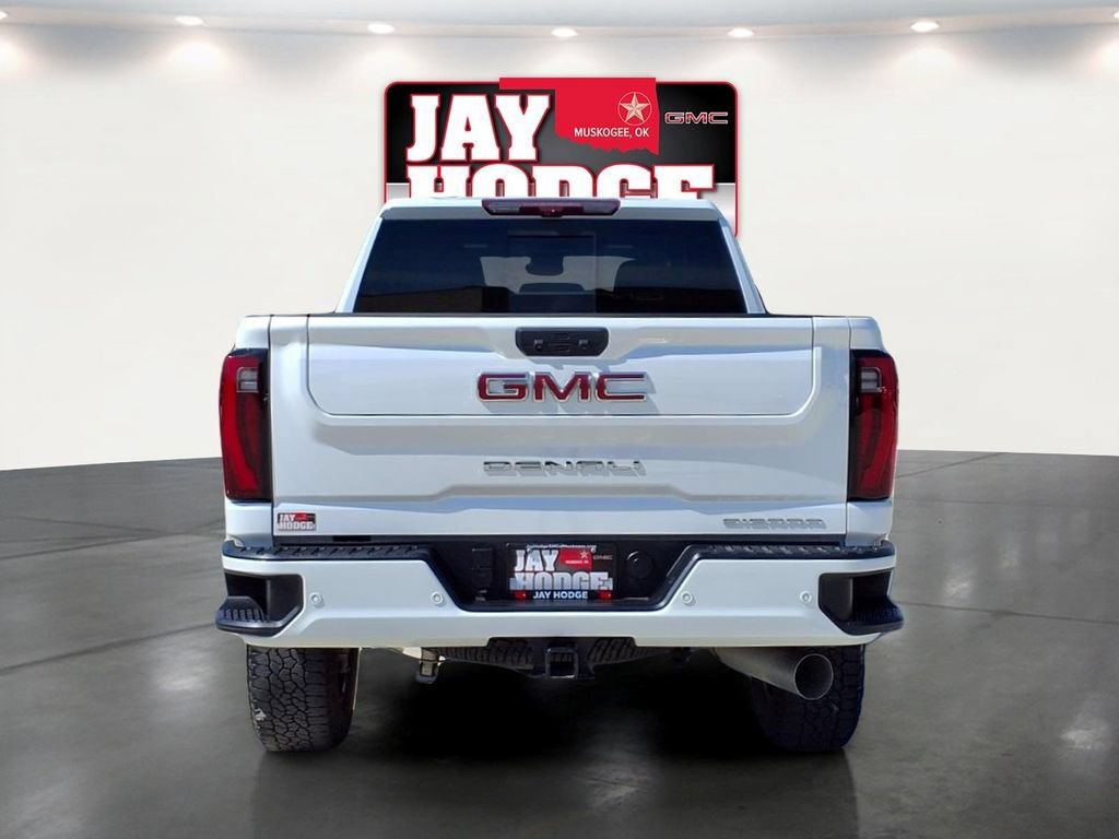 Used 2025 GMC Sierra 2500 Denali w/ Denali Reserve Package AWD/4WD image 6