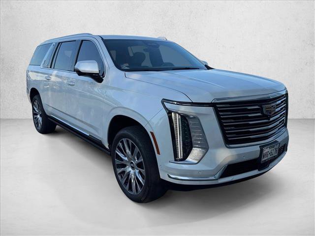Used 2025 Cadillac Escalade ESV Premium Luxury Platinum AWD/4WD image 3