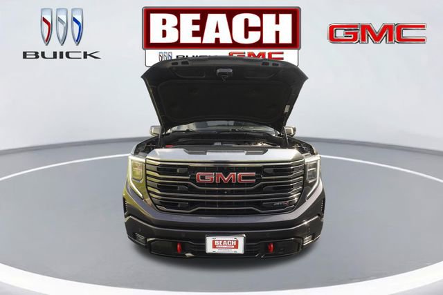 Used 2023 GMC Sierra 1500 AT4 w/ AT4 Premium Package image 9
