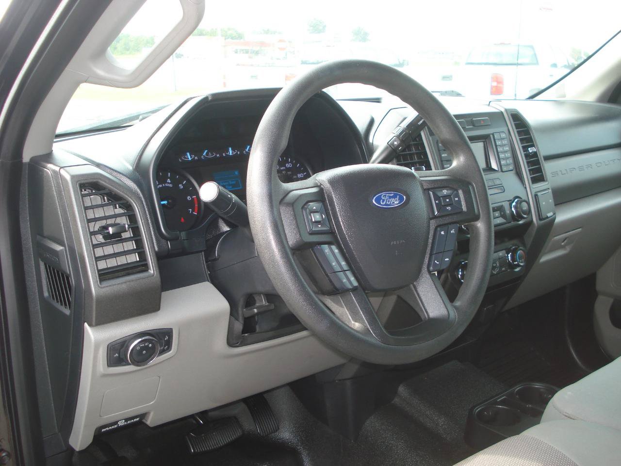 Used 2019 Ford F250 XL w/ XL Value Package AWD/4WD image 30