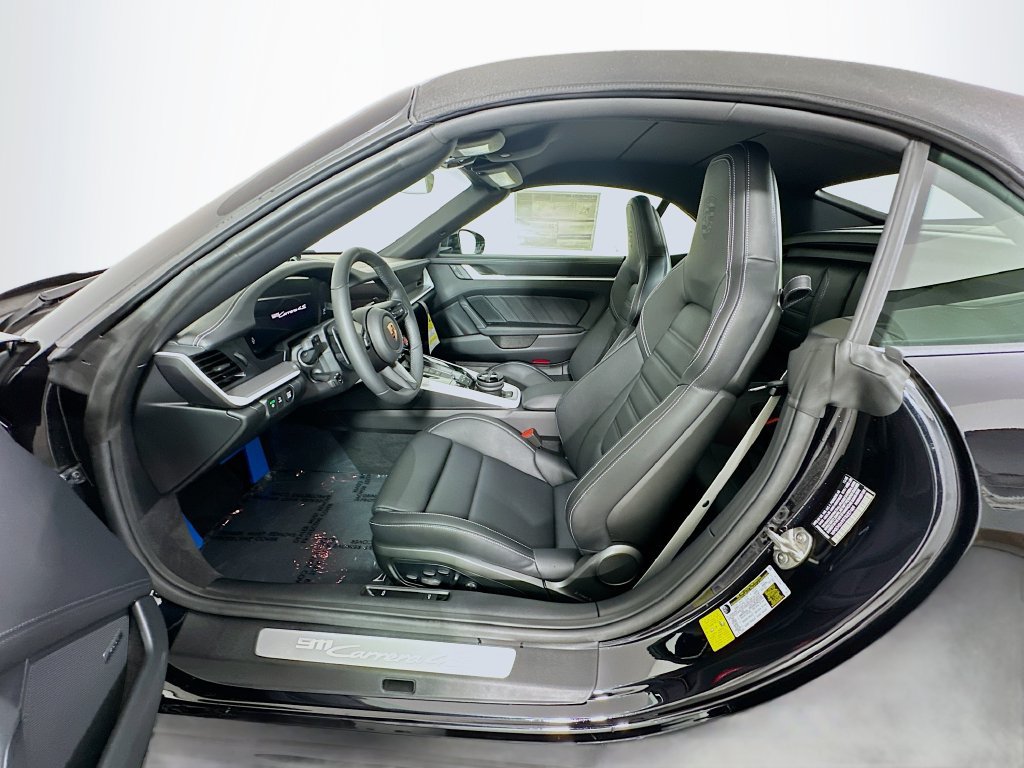 New 2026 Porsche 911 Carrera 4S AWD/4WD image 5