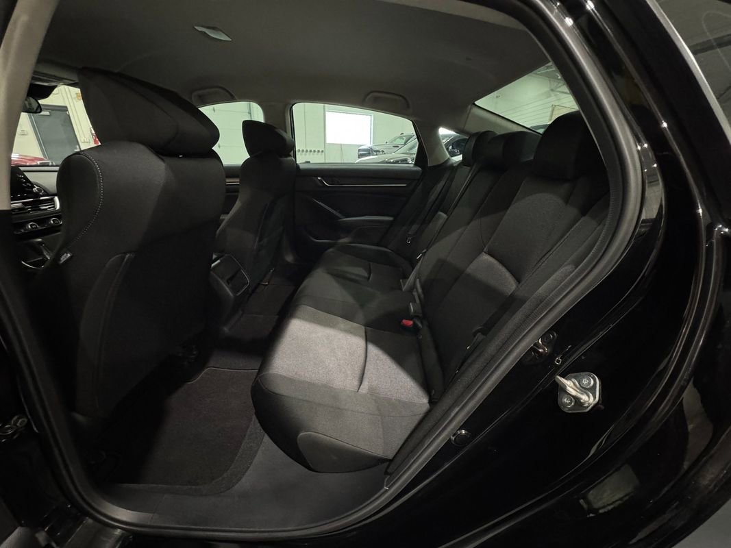 Used 2018 Honda Accord LX image 28