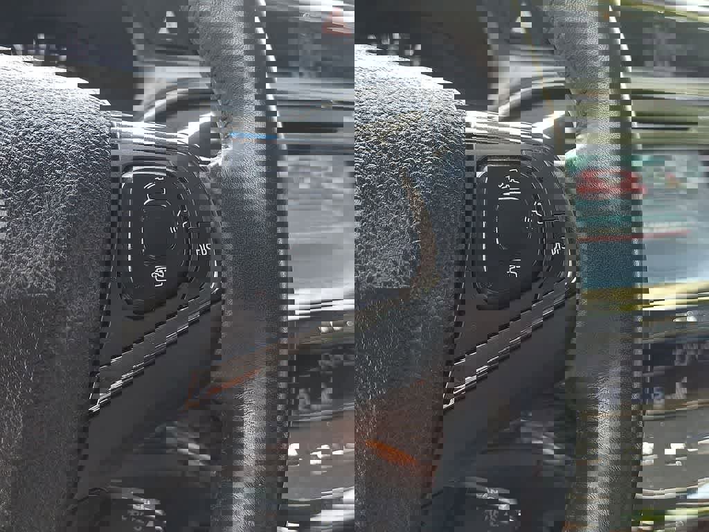 Used 2015 Toyota Avalon XLE Touring FWD image 18