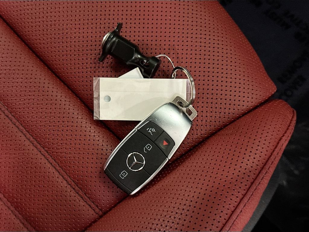 Certified 2023 Mercedes-Benz C 43 AMG 4MATIC Coupe image 39
