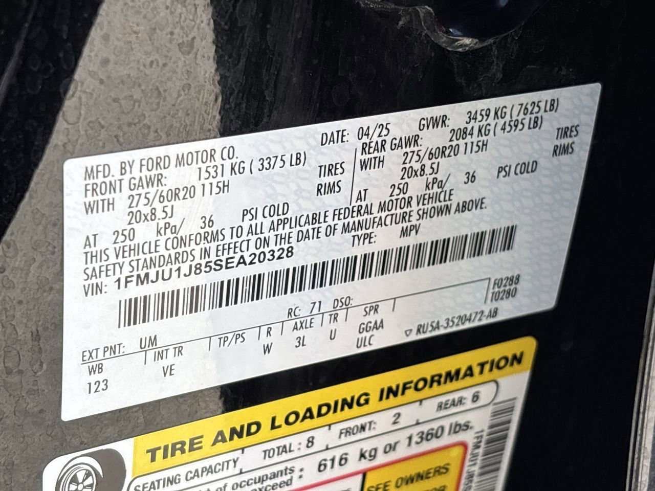 Certified 2025 Ford Expedition Active AWD/4WD image 36