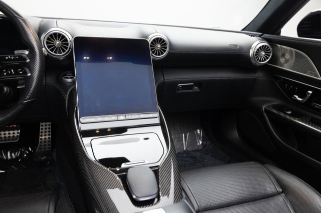 Used 2022 Mercedes-Benz SL 55 AMG 4MATIC image 18
