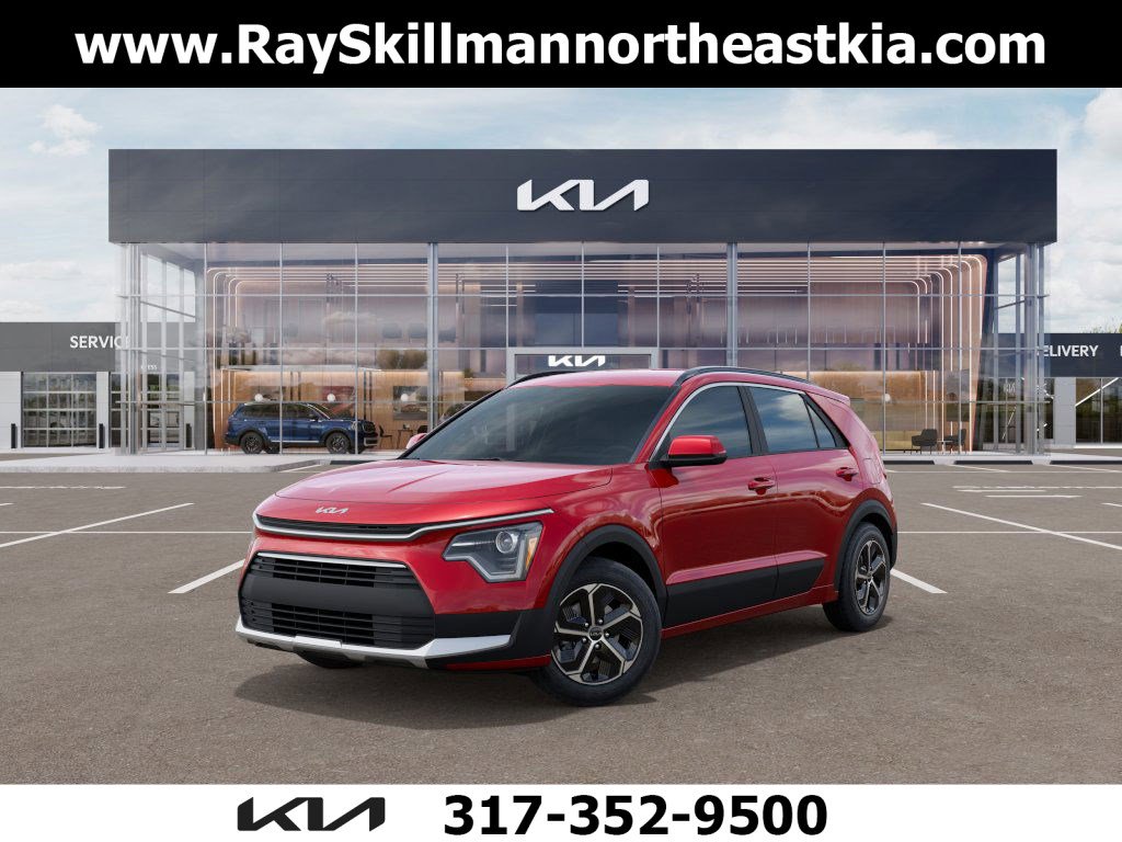 New 2025 Kia Niro LX