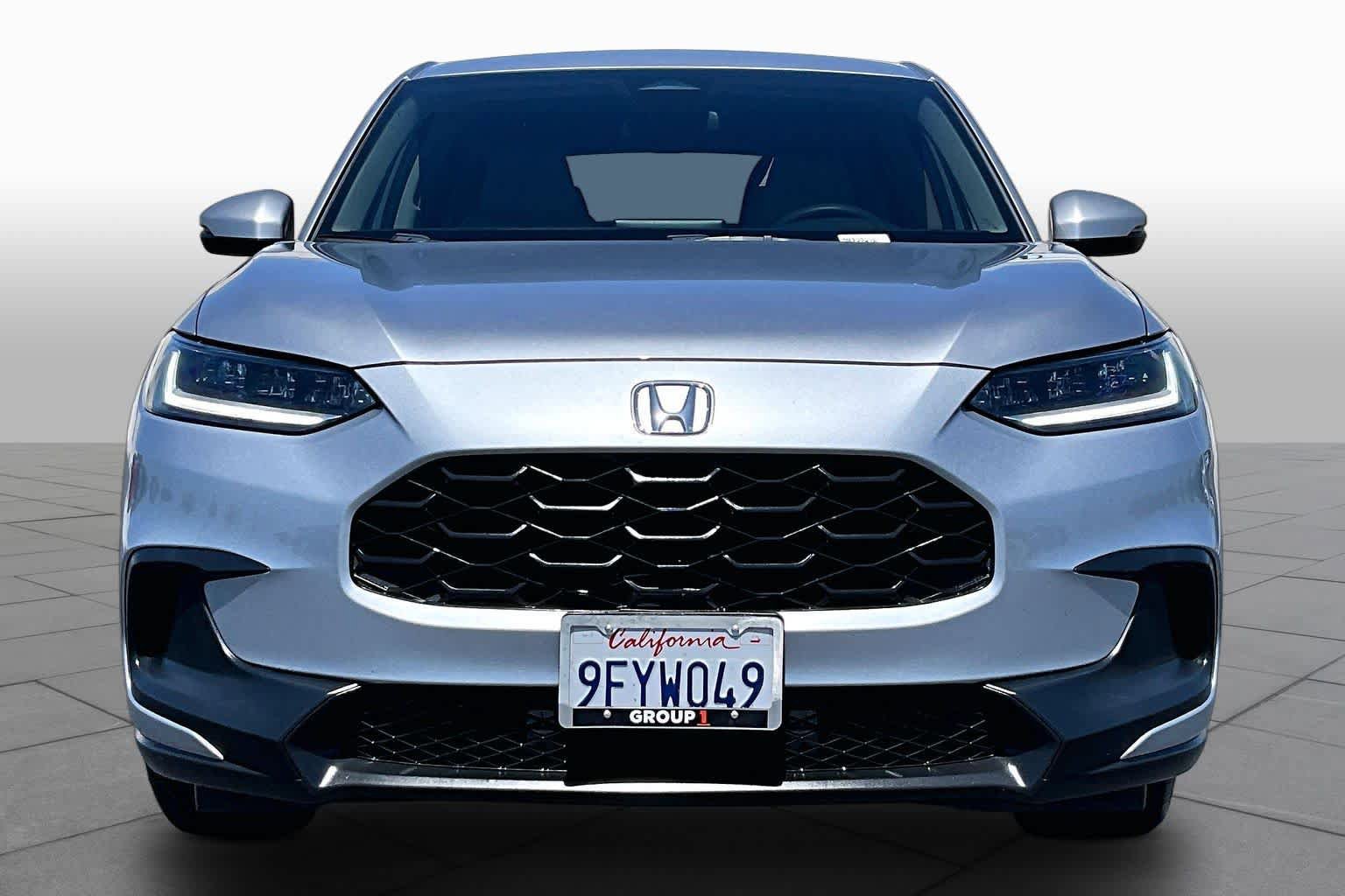 Used 2023 Honda HR-V LX image 3