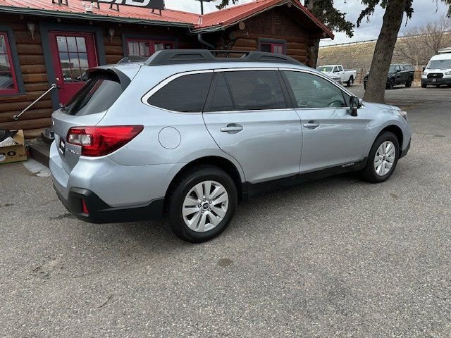 Used 2018 Subaru Outback 2.5i Premium image 22