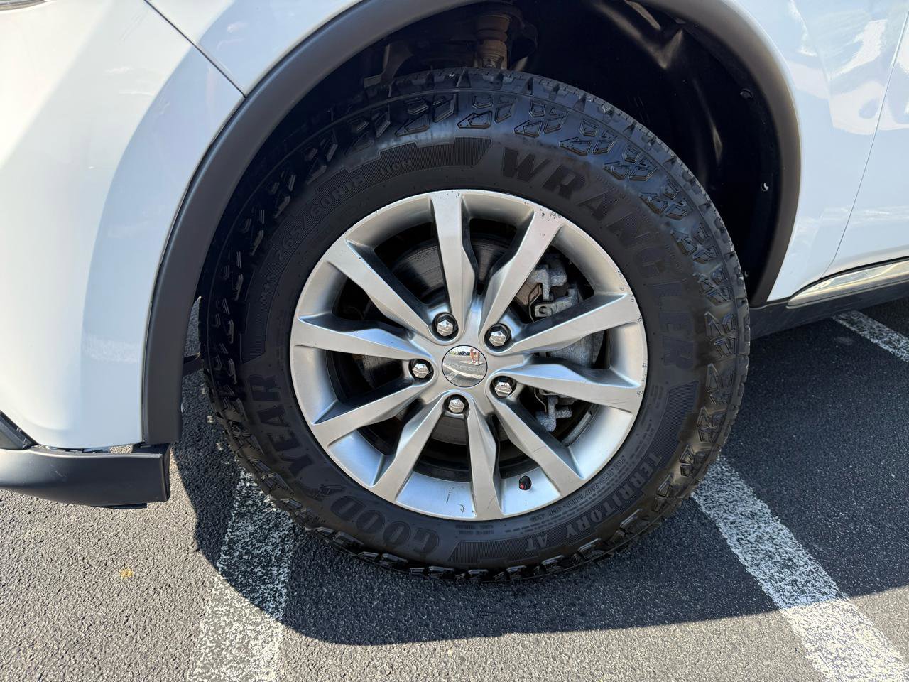 Used 2018 Dodge Durango SXT AWD/4WD image 27