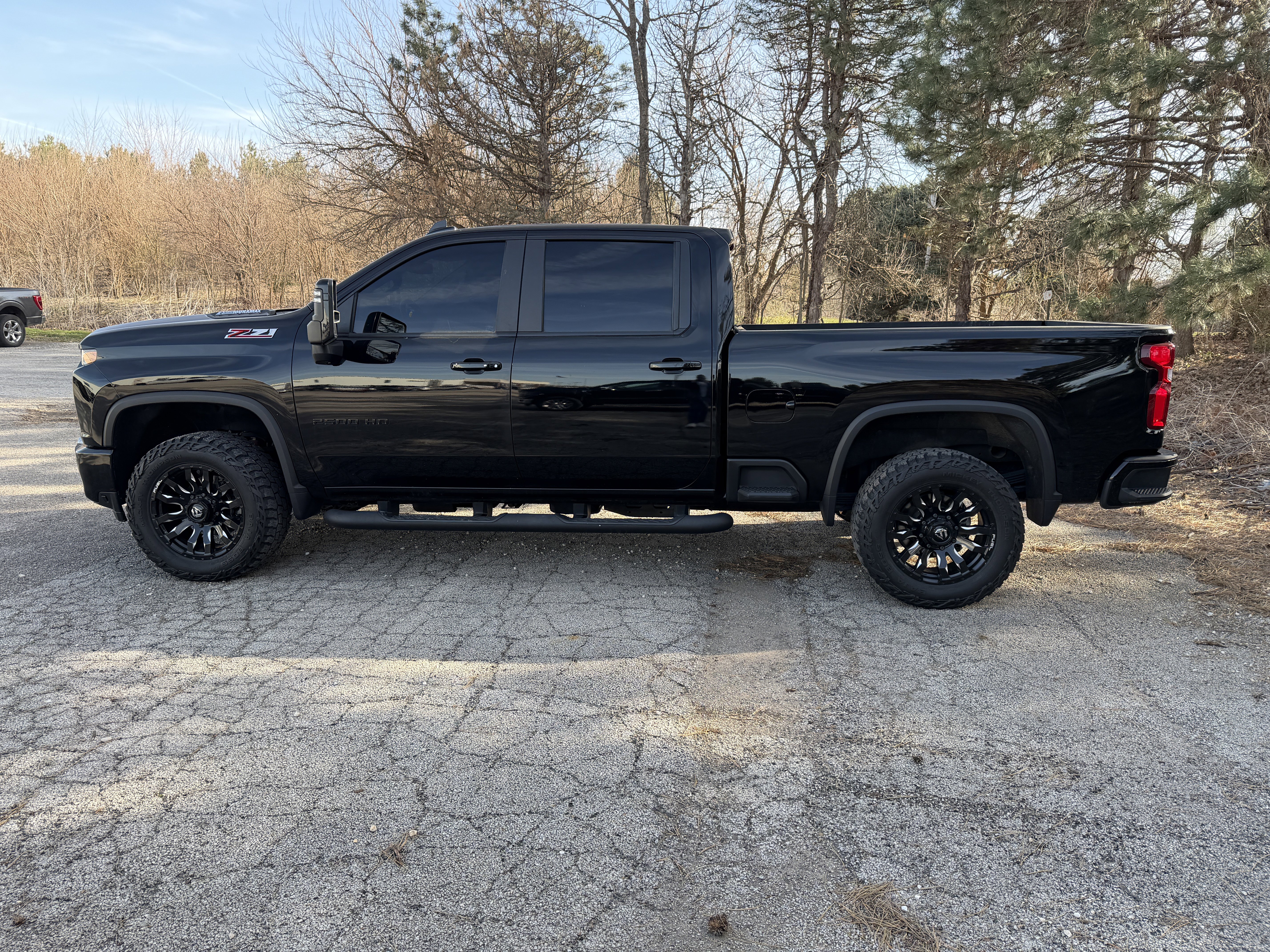 Used 2022 Chevrolet Silverado 2500 LTZ w/ LTZ Plus Package image 12