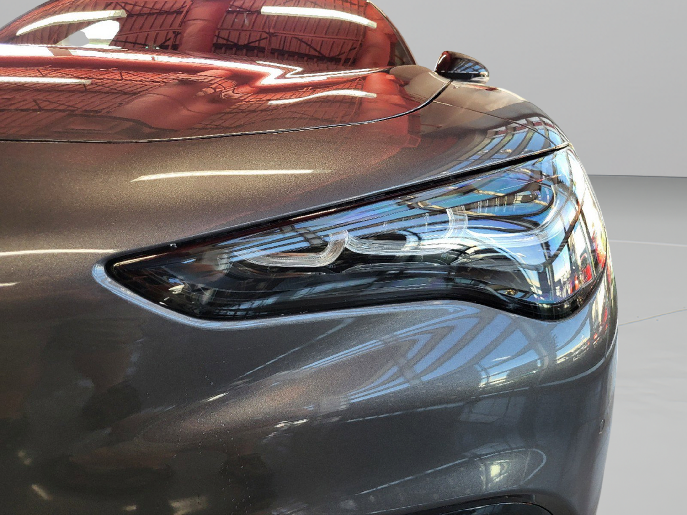 New 2025 Alfa Romeo Stelvio Sprint AWD/4WD image 17