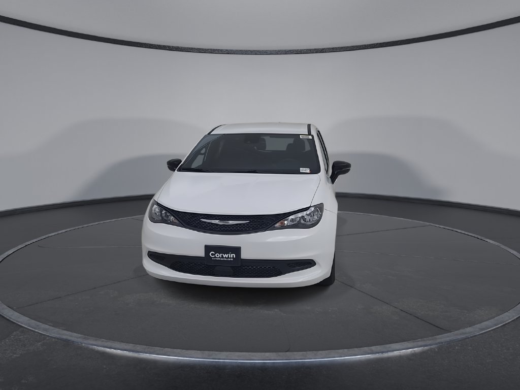 New 2027 Chrysler Pacifica LX FWD image 4