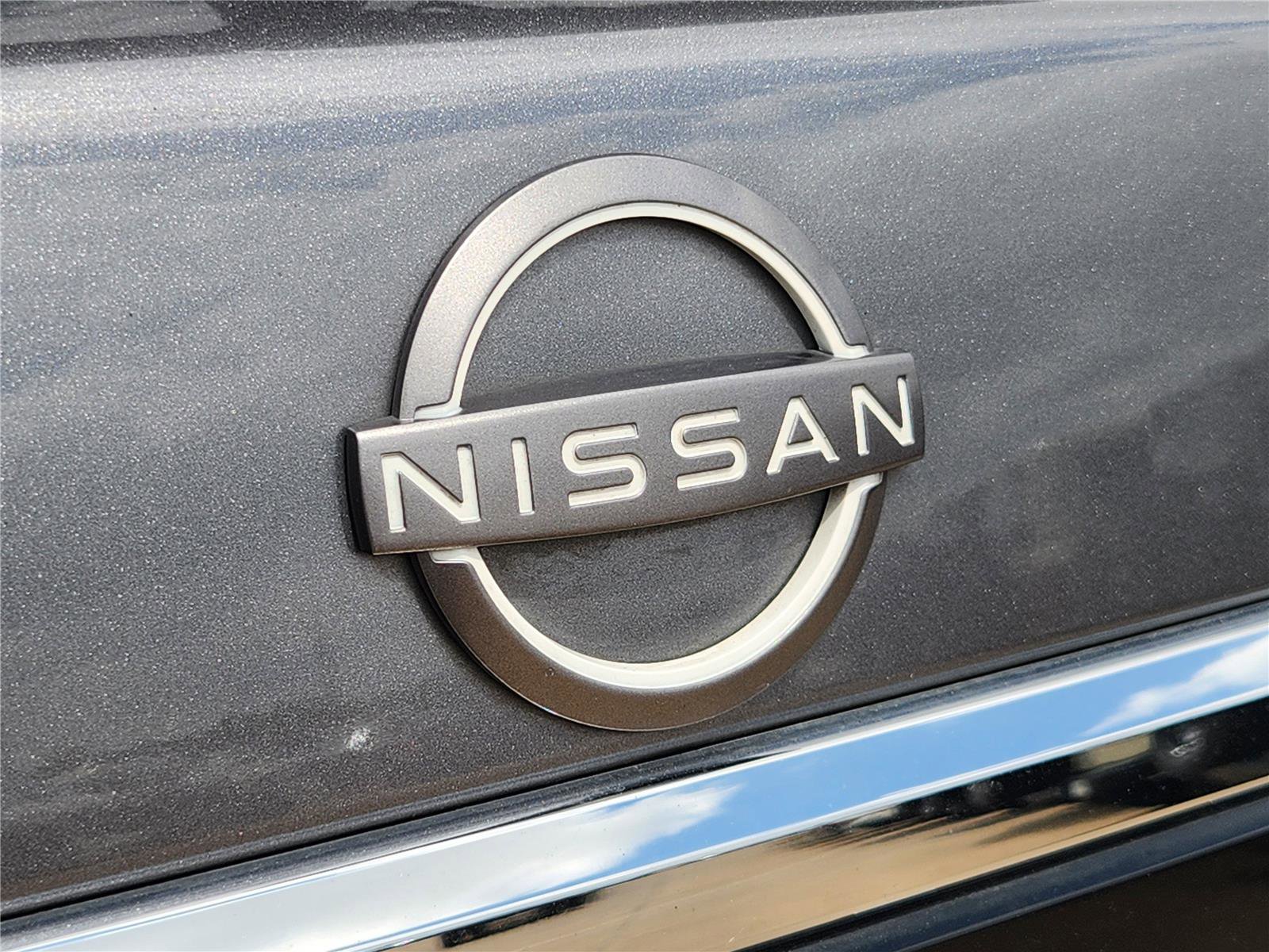 Used 2021 Nissan Armada SL w/ Captain's Chairs Package RWD image 10