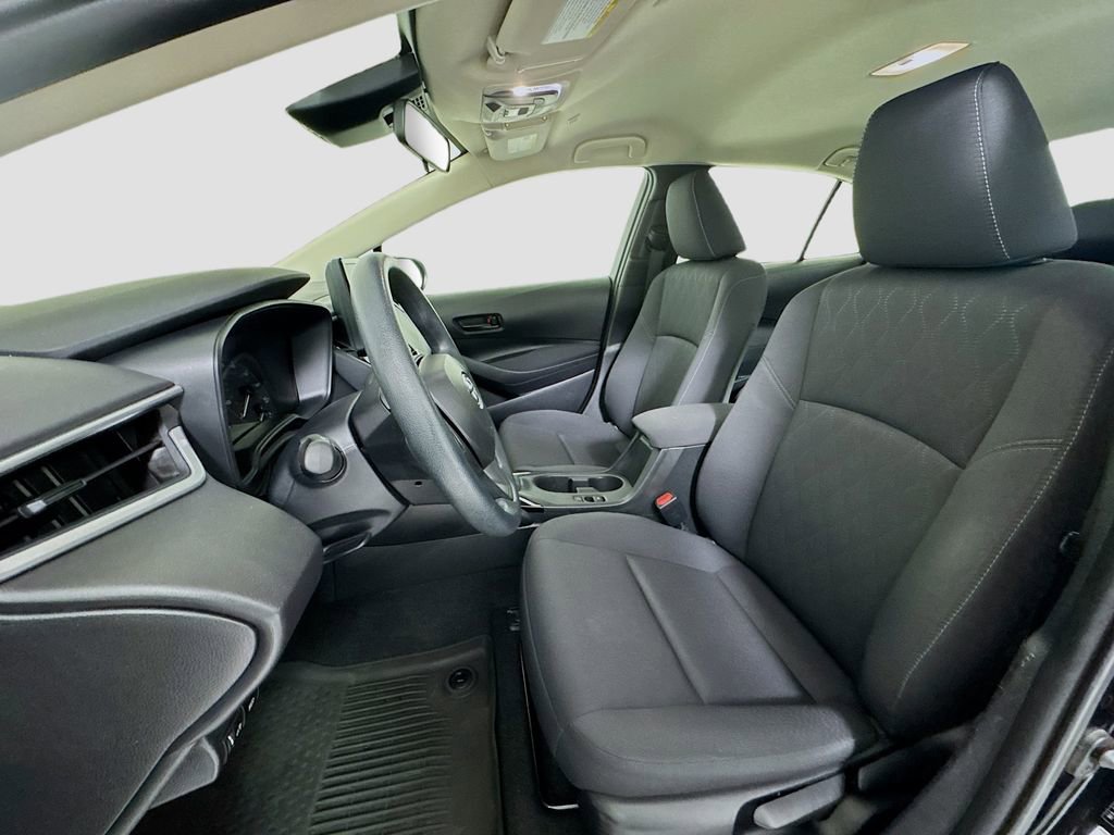 Used 2024 Toyota Corolla LE image 8