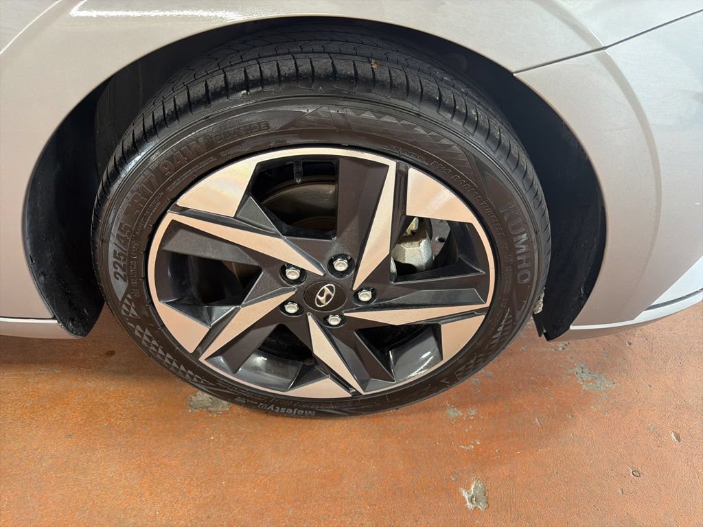 Certified 2023 Hyundai Elantra SEL w/ Convenience Package FWD image 10