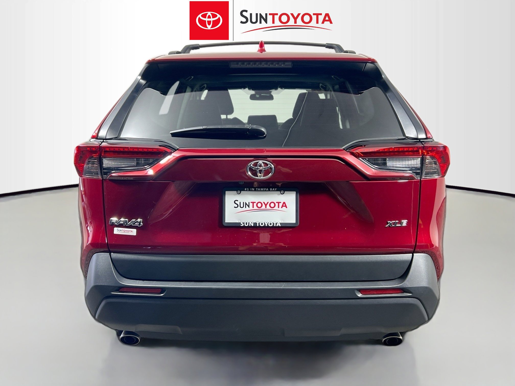 Used 2025 Toyota RAV4 XLE Premium FWD image 5
