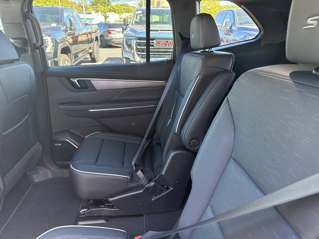 New 2026 Buick Enclave Sport Touring w/ Power Package image 24