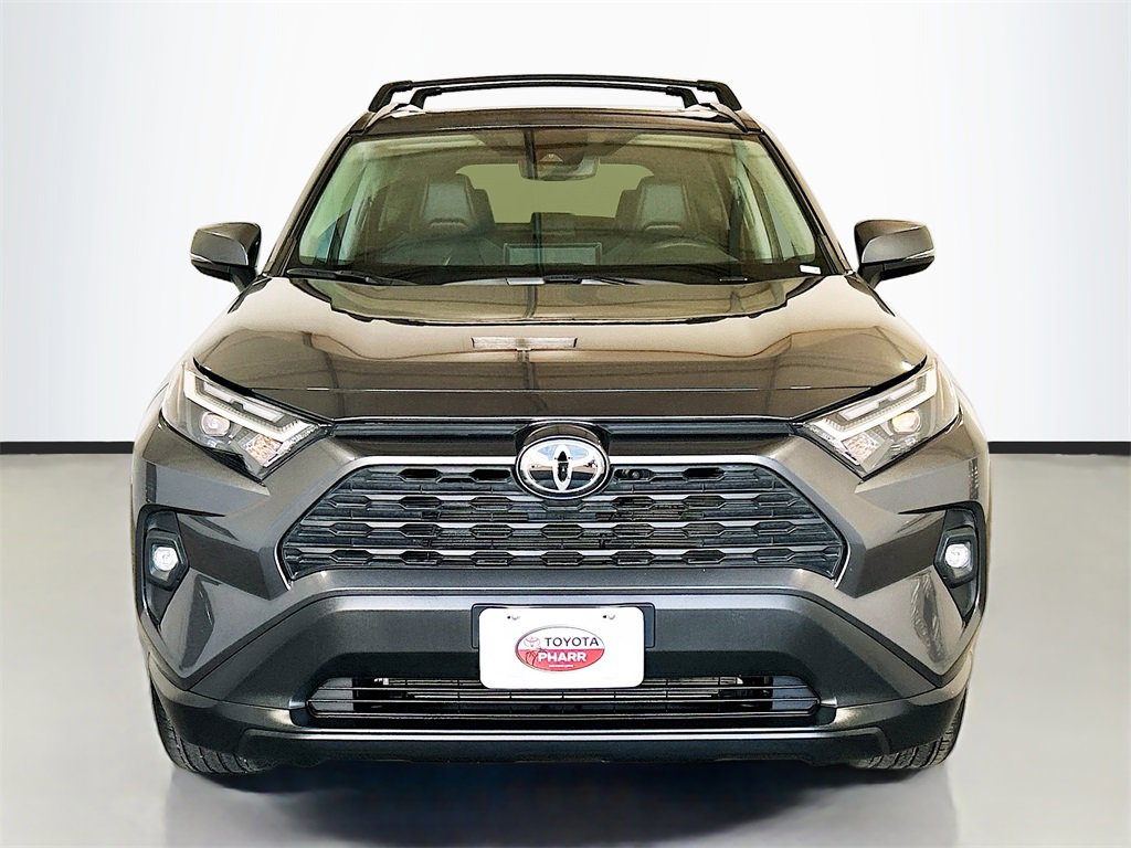 Used 2025 Toyota RAV4 XLE Premium image 2