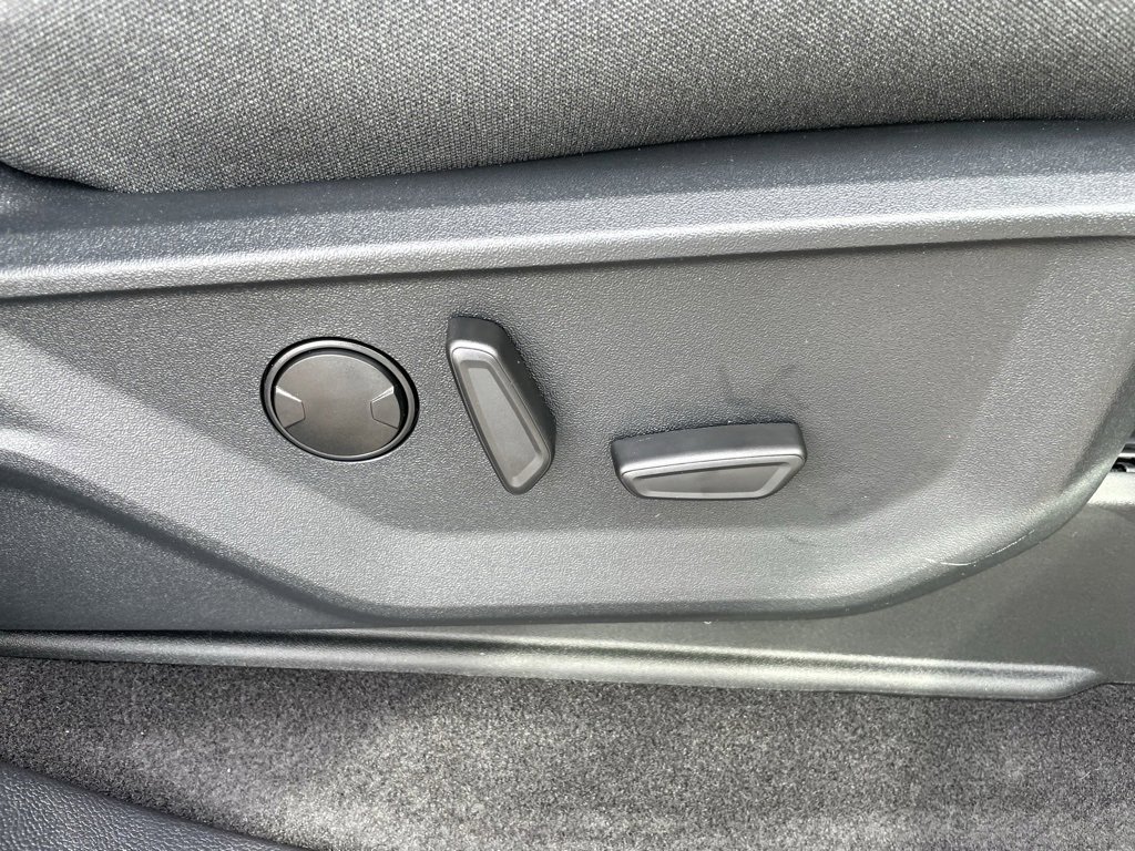 New 2026 Ford F150 XLT w/ Equipment Group 302A MID image 59