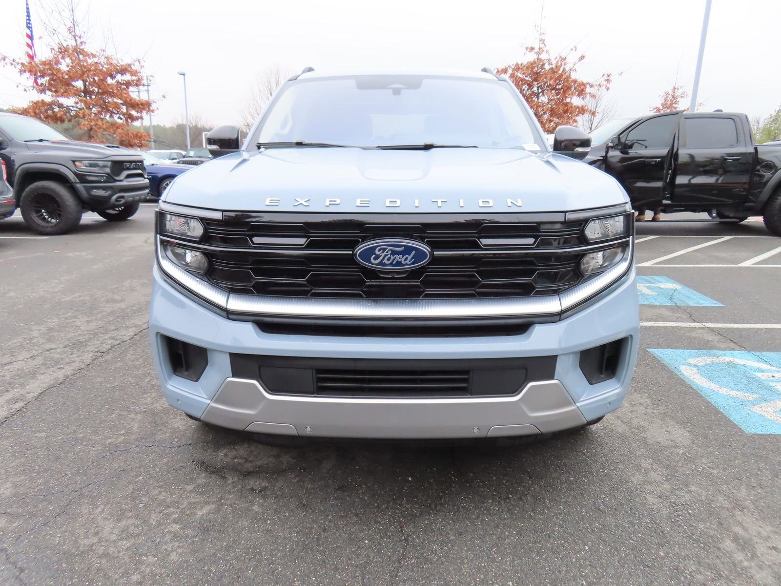 Certified 2025 Ford Expedition Max Platinum w/ Driver's Package image 2