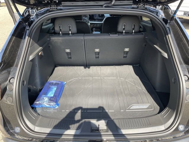 New 2026 Chevrolet Trax RS w/ Driver Confidence Package FWD image 22