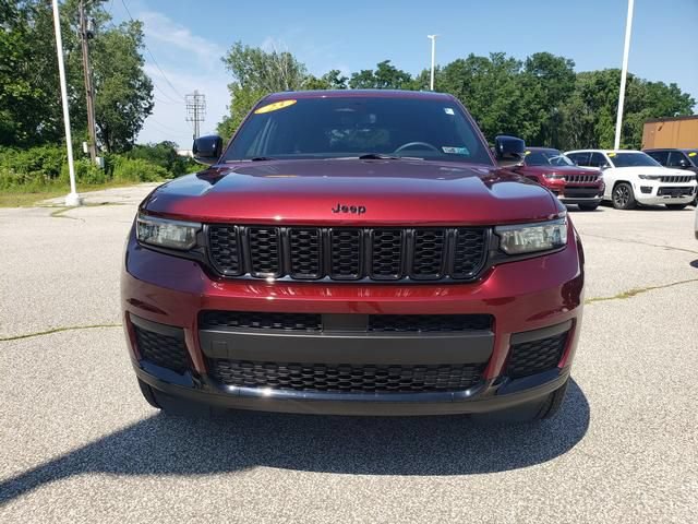 Used 2023 Jeep Grand Cherokee L Laredo AWD/4WD image 9